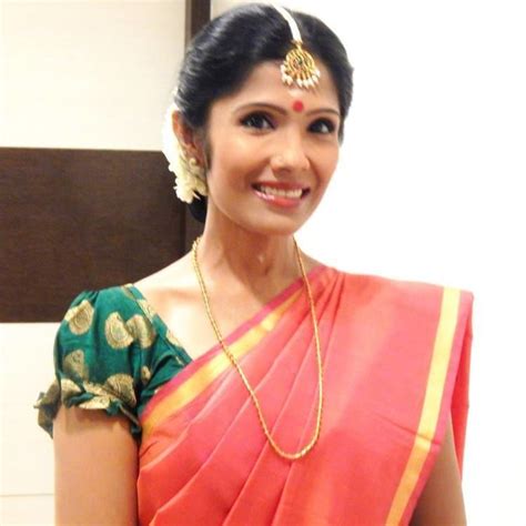 Anuradha Sriram ~ Complete Wiki & Biography with Photos | Videos