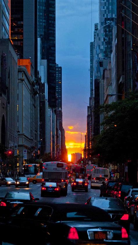 Manhattanhenge Wallpaper - iXpap