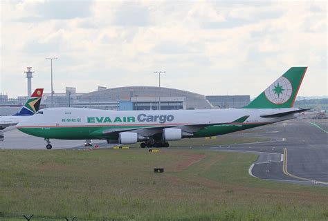 Eva Air Cargo B 747-45ER(SCD) B-16483 bei der Ankunft in Frankfurt am ...