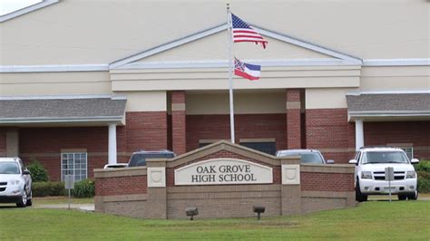 Oak Grove High School scores top accountability rating in state