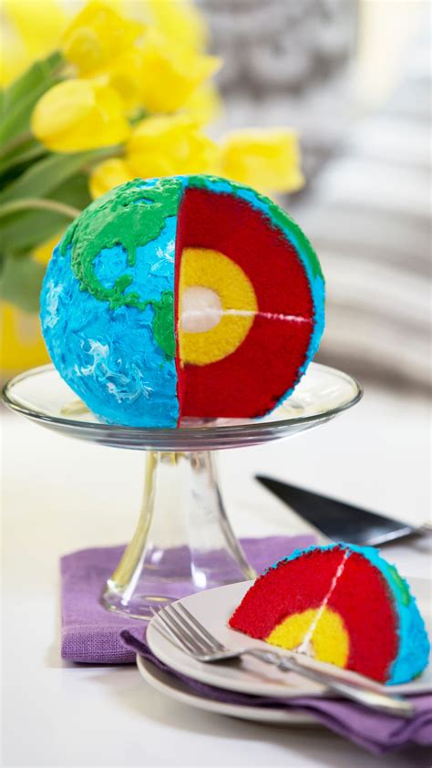 Layered Earth Cake – Rosanna Pansino