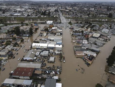 Before epic flood, officials knew Pajaro levee could fail - Los Angeles ...