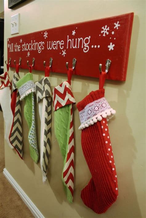 90 Cute Christmas Signs For Indoors And Outdoors - DigsDigs