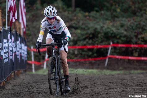 Madigan Munro had a strong ride to win the Junior National Championship ...