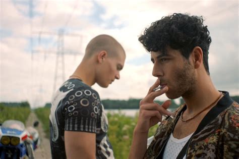 Review: 'Just Friends' is a compelling Dutch film - Digital Journal