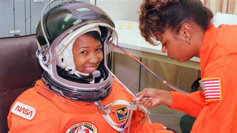 Mae Jemison, First African-American Woman in Space - YouTube