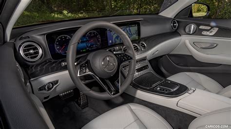 2021 Mercedes-Benz E-Class All-Terrain (US-Spec) - Interior | Caricos