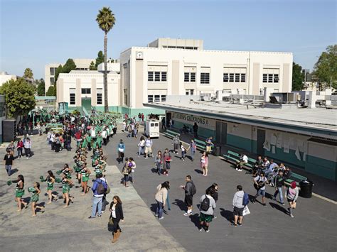 An Eye-Opening Look At School Playgrounds Around The World | HuffPost ...