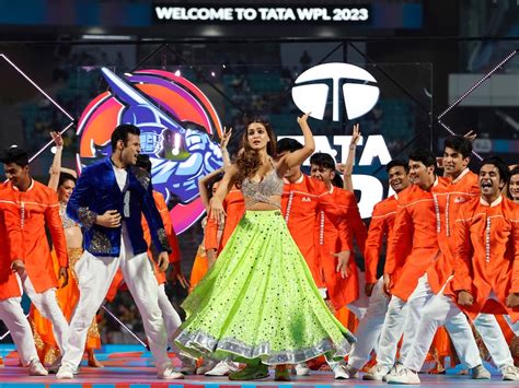 WPL 2023 Opening Ceremony Highlights: Kiara Advani, Kriti Sanon, AP Dhillon Set Stage On Fire ...