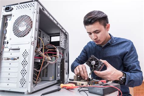 Reasons Why Hiring Experts to Repair Computer Is the Best Option