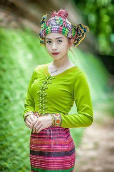 Traditional Dresses Designs, China Girl, Girl Photography