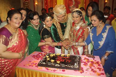 Zee TV’s Jamai Raja completes One Year!