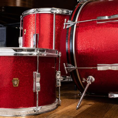 Sweet 60's Ludwig! 😍 This kit 12/14/20 kit is in the color of love and guaranteed to put a ...