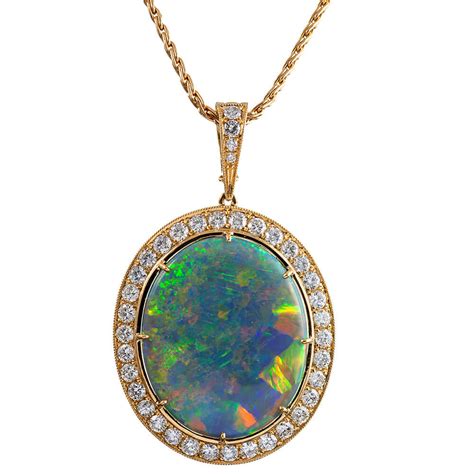 31.30 Carat Lightning Ridge Black Opal & Diamond Pendant - Fourtané