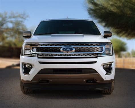 2021 Ford Expedition Review: Here Is How Our Test Drive Went