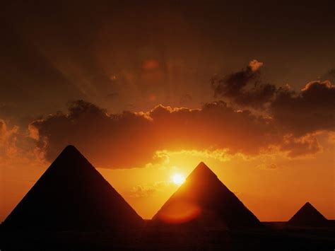 Giza Pyramids Wallpapers - Wallpaper Cave