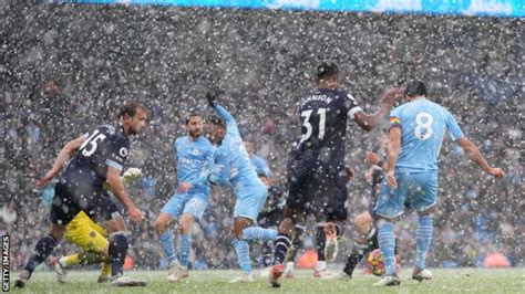 Manchester City 2-1 West Ham: Ilkay Gundogan & Fernandinho goals send Pep Guardiola's side ...