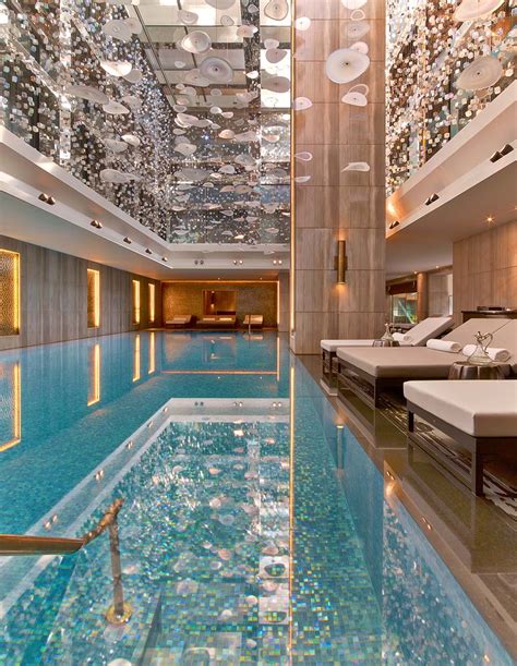 A really spacious and unique spa at Raffles Istanbul - Prix Villegiature