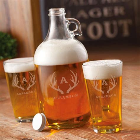 Personalized 64oz. Glass Growler with Set of 2 Pub Glasses | Personalized growlers, Barware gift ...