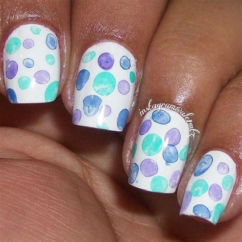 Bubble nail art, done with acrylic paints. | Bubble nails, Fabulous ...