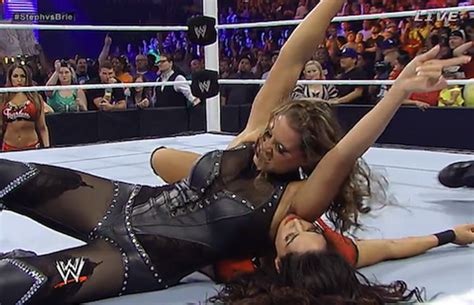 SummerSlam Results: Bella Betrayal Hands Stephanie McMahon the Victory - Diva Dirt