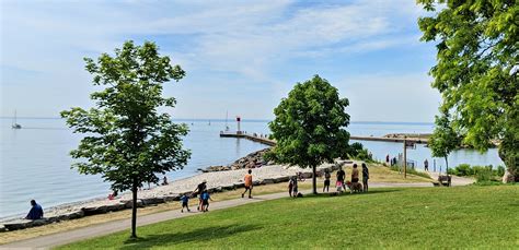 7 of The Prettiest Parks in Oakville Ontario