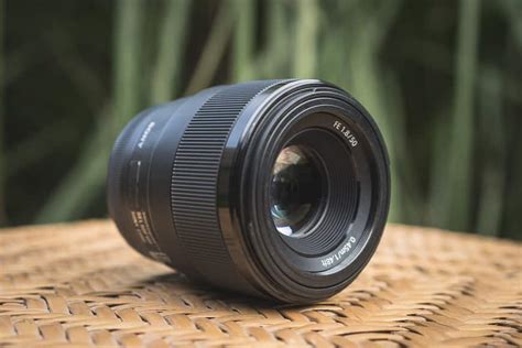 Sony FE 50mm f/1.8 Review | Compact & Affordable