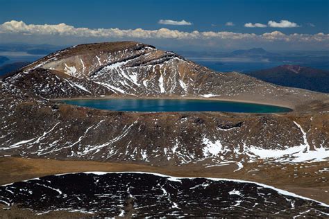 The Essential Guide To Trekking The Tongariro Northern Circuit in New Zealand | In A Faraway Land