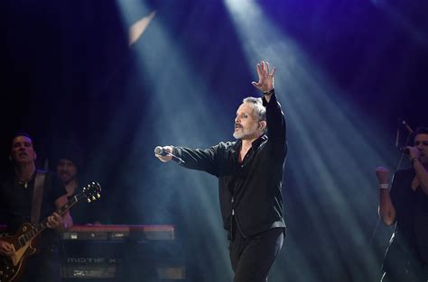 Juanes, Miguel BosÃ© & More Help Unite Mexico With Massive Benefit ...