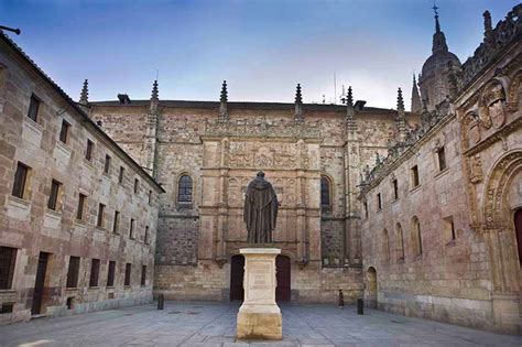 LA BIBLIOTECA HISTÓRICA DE LA UNIVERSIDAD DE SALAMANCA