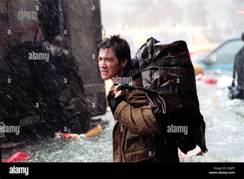 THE DAY AFTER TOMORROW JAKE GYLLENHAAL Date: 2004 Stock Photo - Alamy