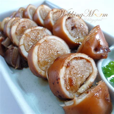 Let's get Wokking!: Glutinous Stuffed Squid 烏賊飯 | Singapore Food Blog ...