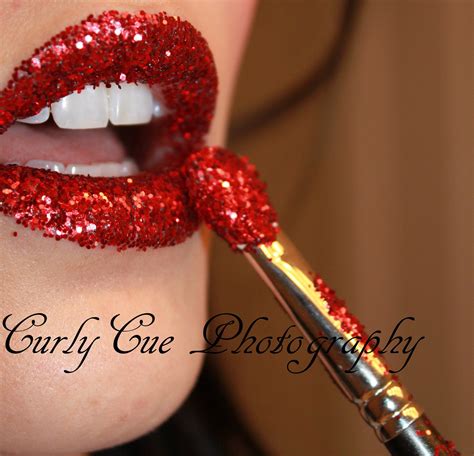 love red glitter lips got board one day thought I would try something out | Glitter lips ...