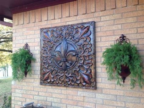 Interesting Options For Outdoor Wall Decor To Enhance The Exterior