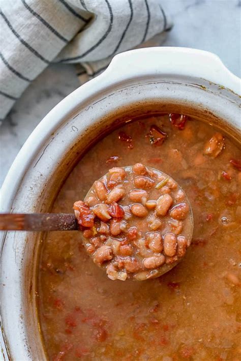 Healthy Slow Cooker Pinto Beans - Vegan Blueberry