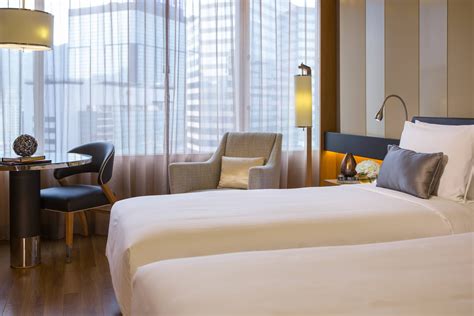 Hotels in Wan Chai Hong Kong | Renaissance Hong Kong Harbour View Hotel