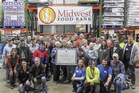 midwest food bank volunteer - Sharie Mcdowell