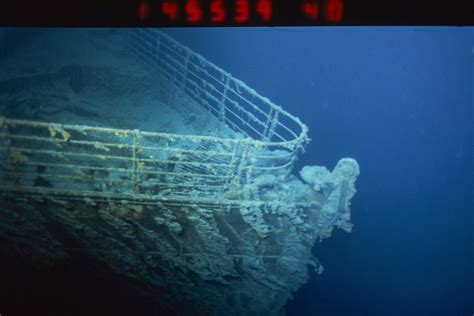 Search Continues for Missing Titanic Tourist Submarine | SYFY WIRE