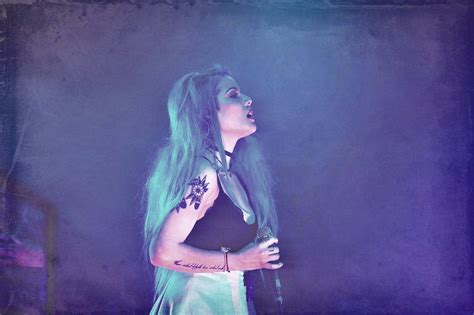 Halsey Wallpapers - Wallpaper Cave