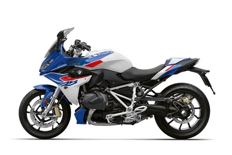 BMW R 1250 RS 2023: electrónica y seguridad por 16.990 euros | Moto1Pro