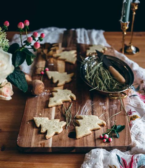 Pine Needle Shortbread Cookies - Frolic & Fare