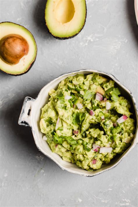 The BEST Healthy Guacamole Recipe - Abra's Kitchen