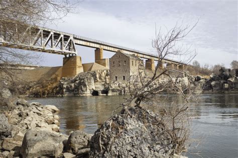 American Falls, Idaho: How "Old Town" Became Underwater Ghost Town