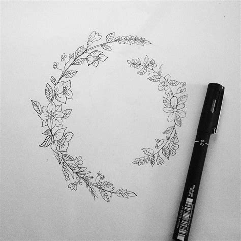 Flower Circle Drawing at PaintingValley.com | Explore collection of Flower Circle Drawing