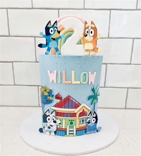 19 Bluey Birthday Cake Ideas That Are Just TOO Cute - That Disney Fam