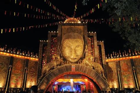 Famous Durga Puja Pandals in Delhi, 8 Biggest Durga Puja Pandals in ...