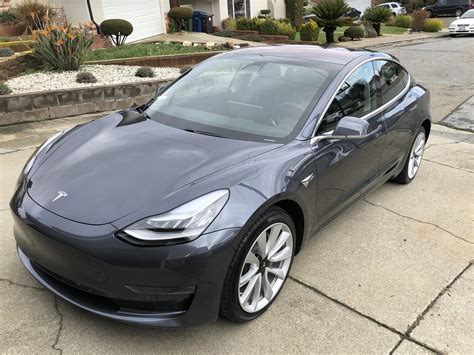 2019 Tesla Model 3 (Grey Metallic) — DETAILERSHIP™