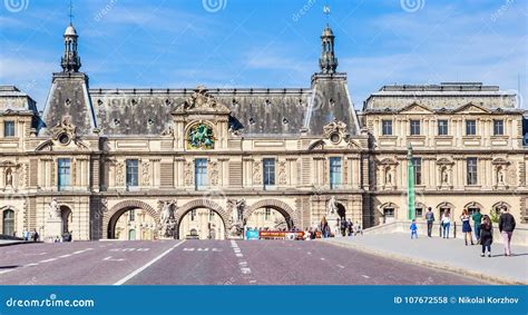 Pont Du Carrousel and Tunnel Entrance To Place Du Carrousel Adjacent To Musee Du Louvre, Paris ...