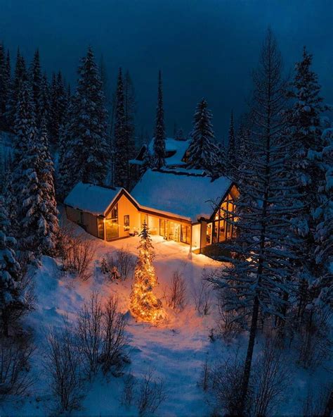 Cabin in Whitefish, Montana : r/CozyPlaces