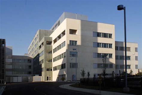 Brampton Civic Hospital - NOVEMBER 2007 - Project of the Month - Canadian Precast Prestressed ...